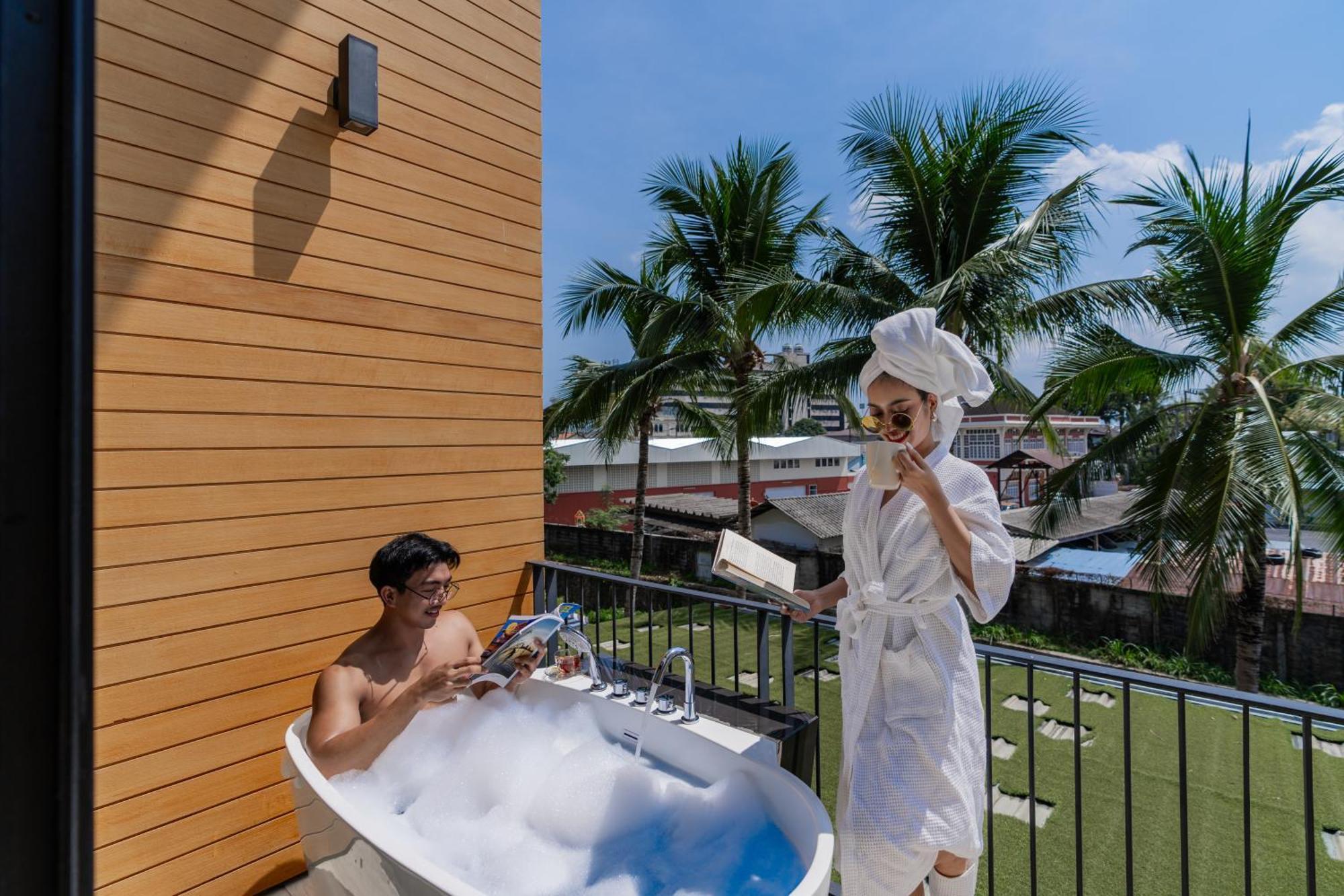 Book A Bed Poshtel - Sha Plus Phuket Eksteriør bilde