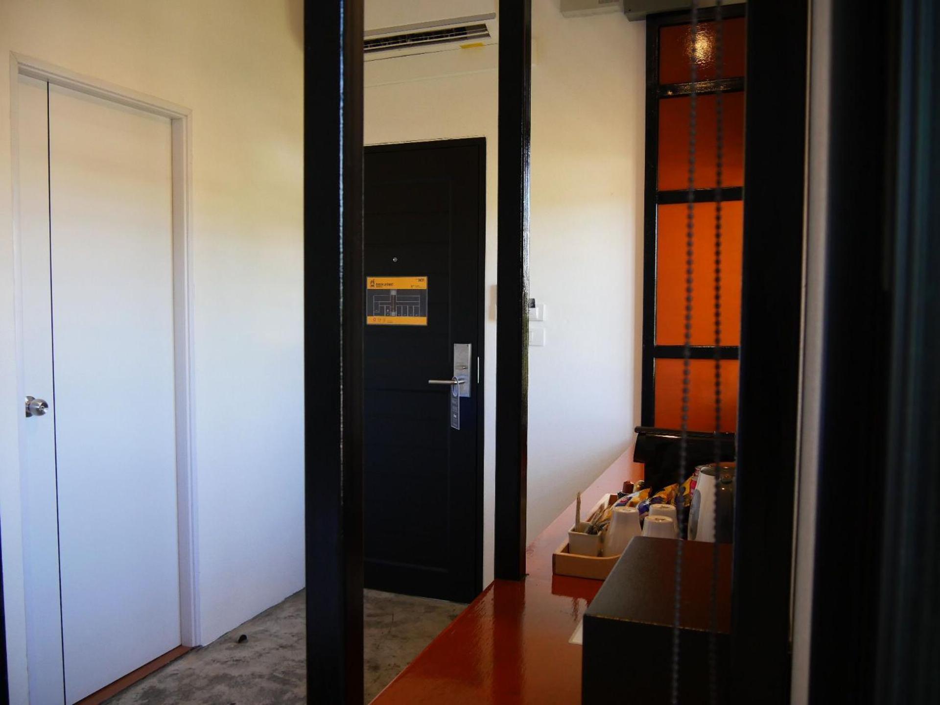 Book A Bed Poshtel - Sha Plus Phuket Eksteriør bilde